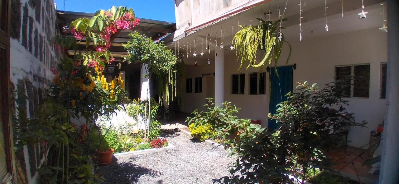 Casa Llemo San Pedro La Laguna Exterior foto